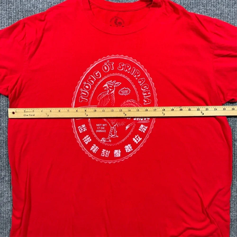 Sriracha Mens T-Shirt‎ 2XL Red Graphic Huy Fong Hot Chili Sauce Rooster Logo Tee